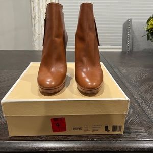 MICHAEL Michael Kors Brown Ankle Boots